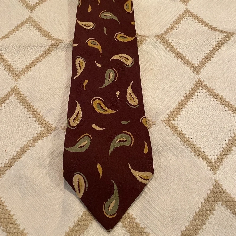 Set of 4 ties